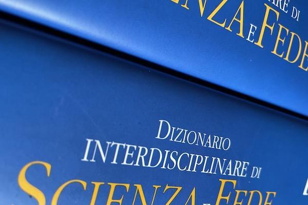 dizionario-600x400